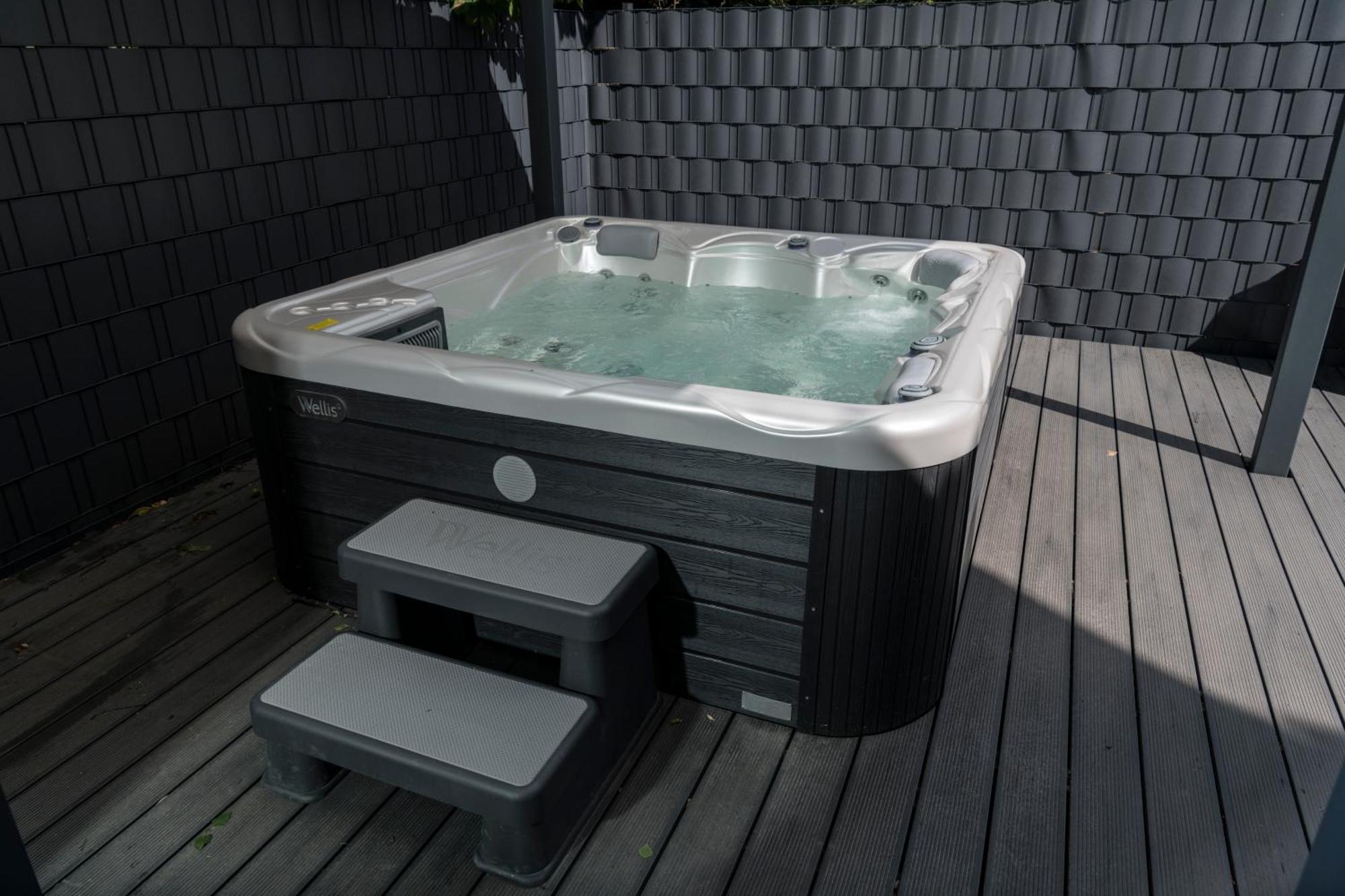 Wellness House Oase Spa Mit Whirlpool ทิมเมนดอร์เฟอร์ ชตรันด์ ภายนอก รูปภาพ