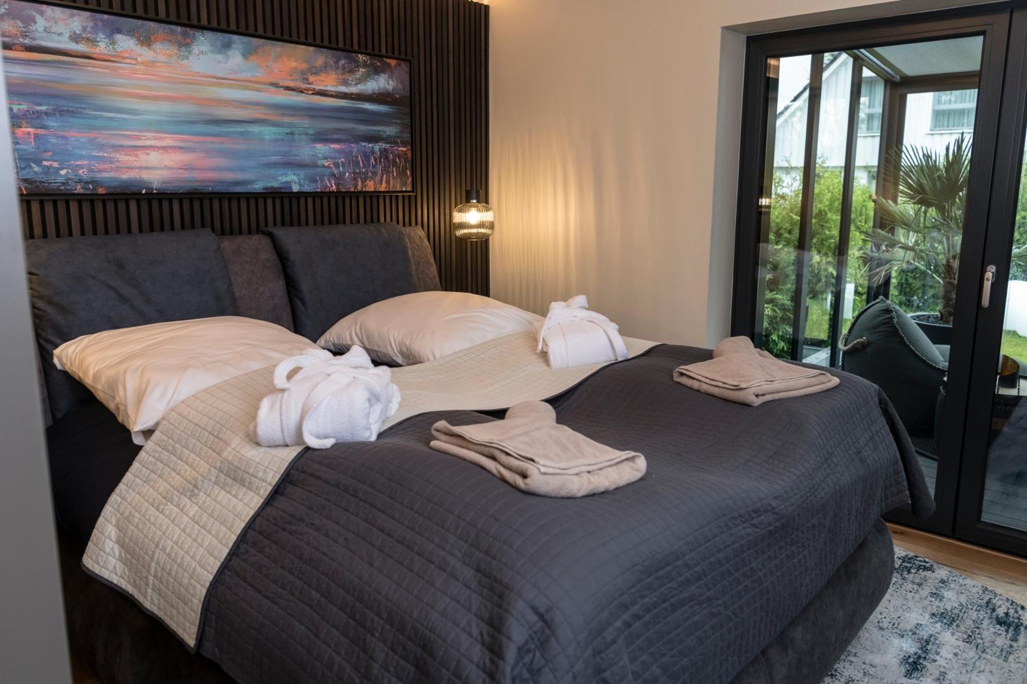 Wellness House Oase Spa Mit Whirlpool ทิมเมนดอร์เฟอร์ ชตรันด์ ภายนอก รูปภาพ